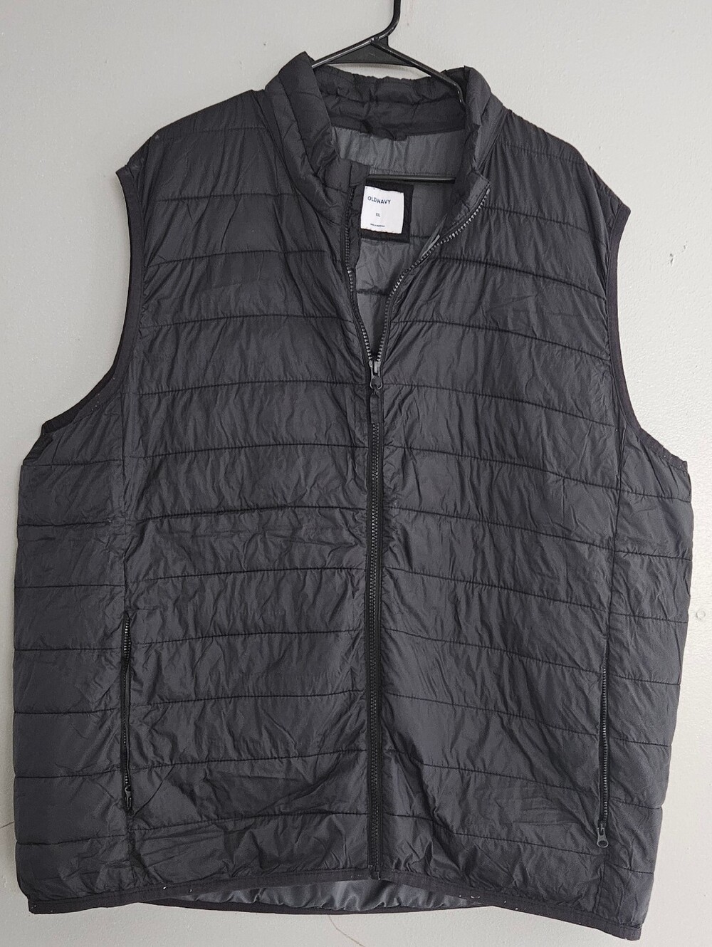 Old Navy Black Quilted Sleeveless Puffer Vest